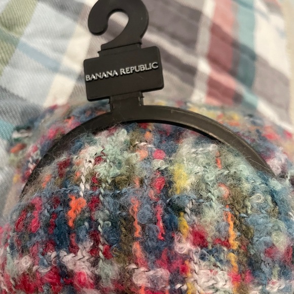 Banana Republic Scarf - Picture 3 of 4